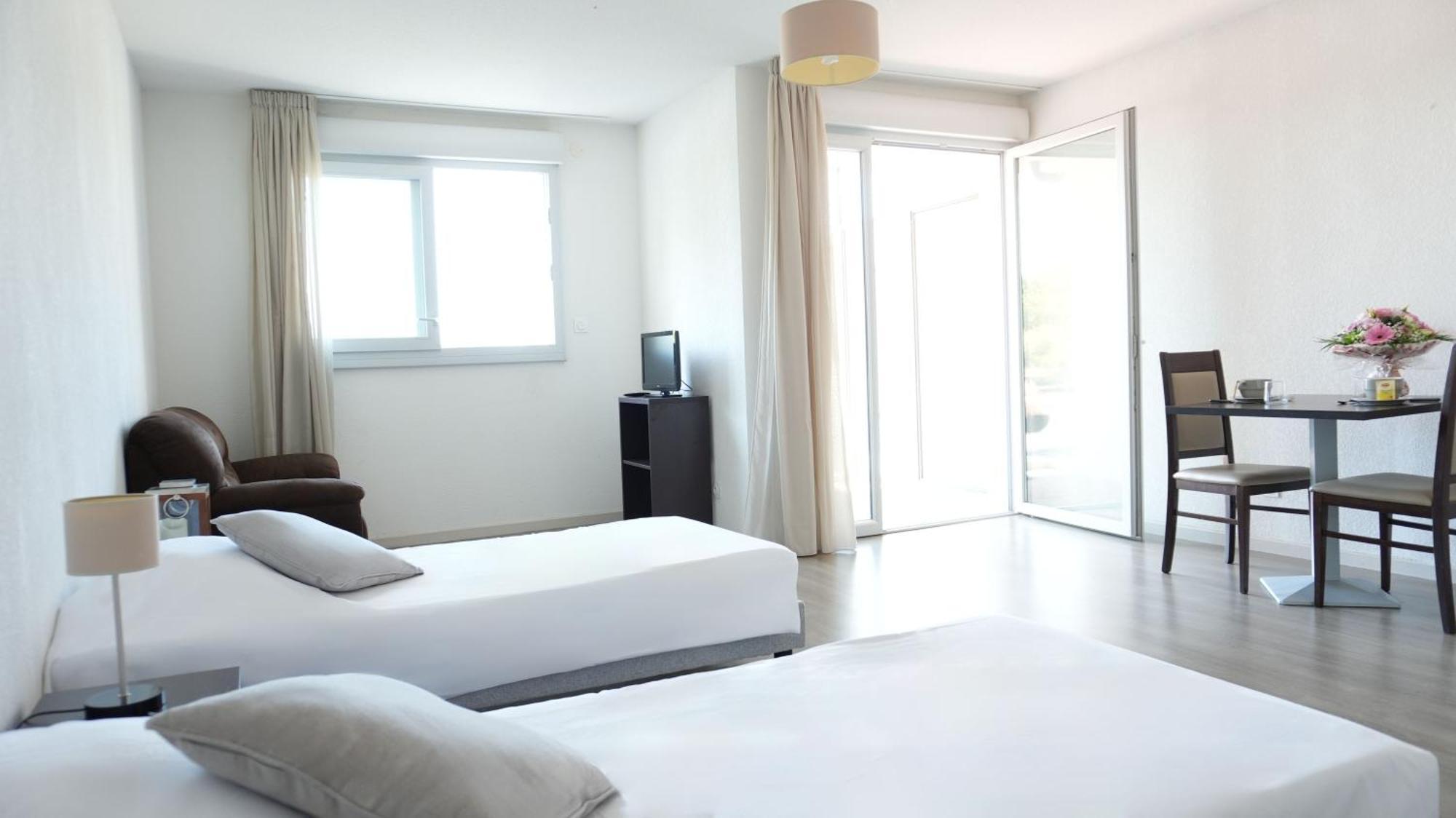 Aparthotel Zenao